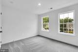 6810 Morning Glory Trail - Photo 32