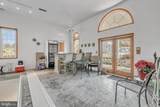 1473 Windsor Castle Road - Photo 15