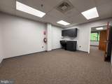 8101 Washington Lane - Photo 12