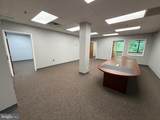 8101 Washington Lane - Photo 9