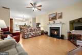 943 Winding Way - Photo 11