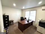 15 Market Square - Photo 9