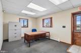 3982 Lincoln Highway - Photo 24