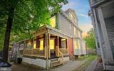 504 Tyler Street - Photo 2