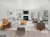 952 Devonshire Circle - Photo 2