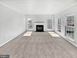 952 Devonshire Circle - Photo 3