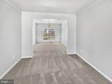 952 Devonshire Circle - Photo 8