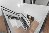1645 International - Photo 32