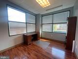 9161 Liberia Avenue - Photo 19
