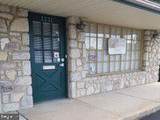 1211 Walnut Street - Photo 2