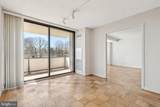 5225 Pooks Hill Road - Photo 11