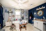 2205 Glendale - Photo 16