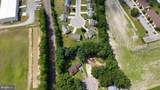 833 White Oaks Lane - Photo 54