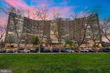 2401 Pennsylvania Avenue - Photo 2