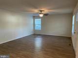 395 Shorewood Dr - Photo 5