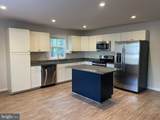 395 Shorewood Dr - Photo 6