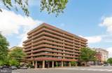 2555 Pennsylvania Avenue - Photo 2