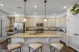 22035 Broadway Avenue - Photo 10