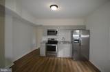 726 Queen Street - Photo 2