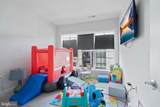 102 Saint Ives Place - Photo 14