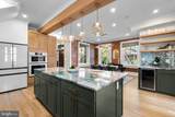 1616 Kilbourne Place - Photo 8
