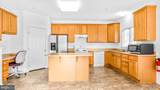300 Dixon Street - Photo 9