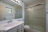 2029 Lakebreeze Way - Photo 14