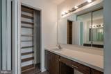 2029 Lakebreeze Way - Photo 15