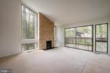 2029 Lakebreeze Way - Photo 4
