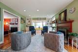 7228 Devereux Court - Photo 10
