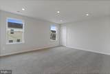 62 Peters Avenue - Photo 18