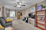 452 Arch Street - Photo 5