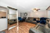 558 Hollyberry Way - Photo 15