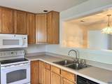 1402 Glenside Green - Photo 6