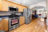 642 Decker Avenue - Photo 9