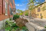 914 Spruce Street - Photo 3