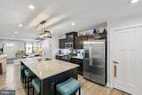 112 Maury Way - Photo 8