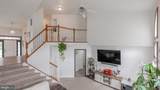 11400 Rolling Green Place - Photo 18