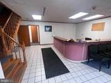 21 Lane - Photo 5