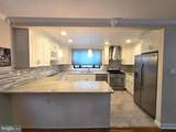 102 Suburban Terrace - Photo 3