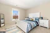 816 Quince Orchard Boulevard - Photo 24