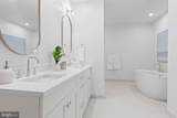 110 Park Avenue - Photo 17