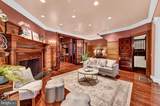 1126 Charles Street - Photo 2