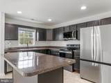 19 Montague Way - Photo 10