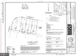 636 Douglas Street - Photo 32