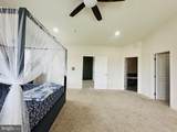 22611 Windsor Locks Square - Photo 33
