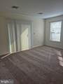 11 Wiltshire East Street - Photo 2