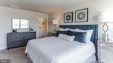 63 Alexander - Photo 16