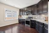 2907 Bleeker Street - Photo 13