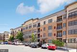 2907 Bleeker Street - Photo 31